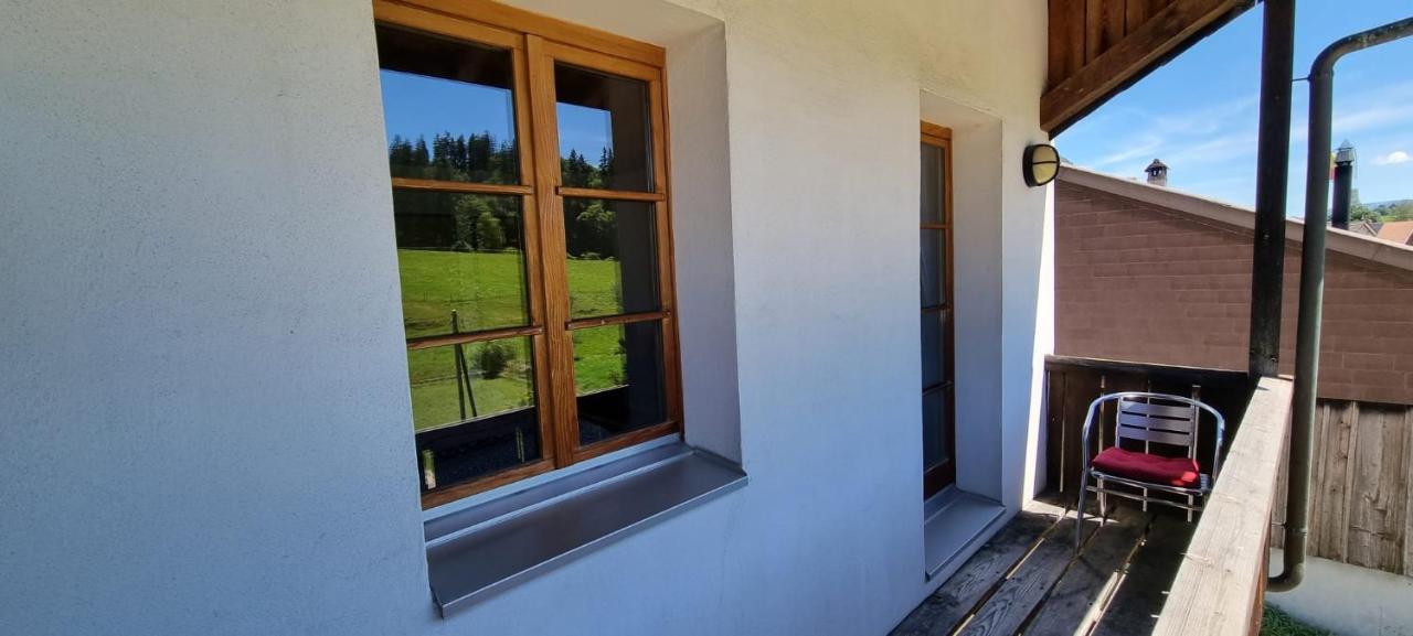 Miramont Horse Trekking Hostel Saicourt Zewnętrze zdjęcie