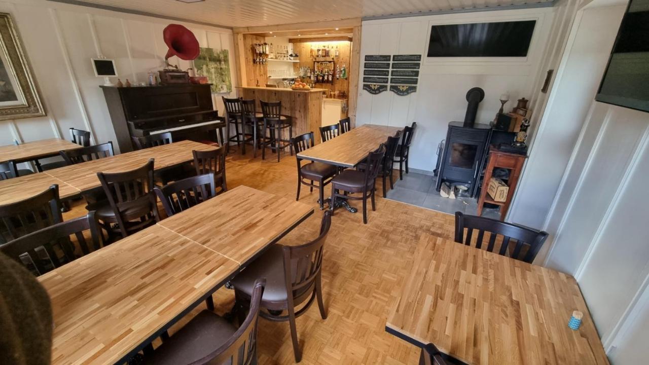 Miramont Horse Trekking Hostel Saicourt Zewnętrze zdjęcie